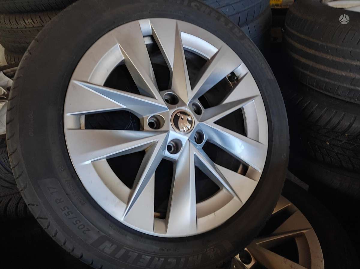 Skoda, lengvojo lydinio, R17