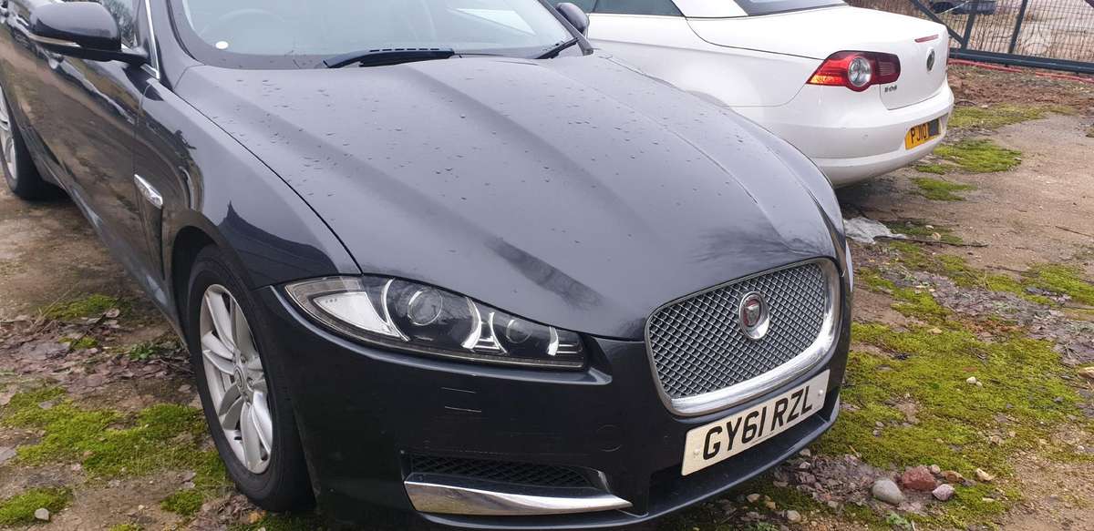 Jaguar XF