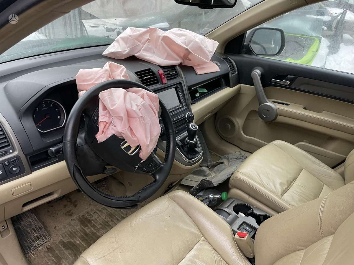 Honda CR-V по частям