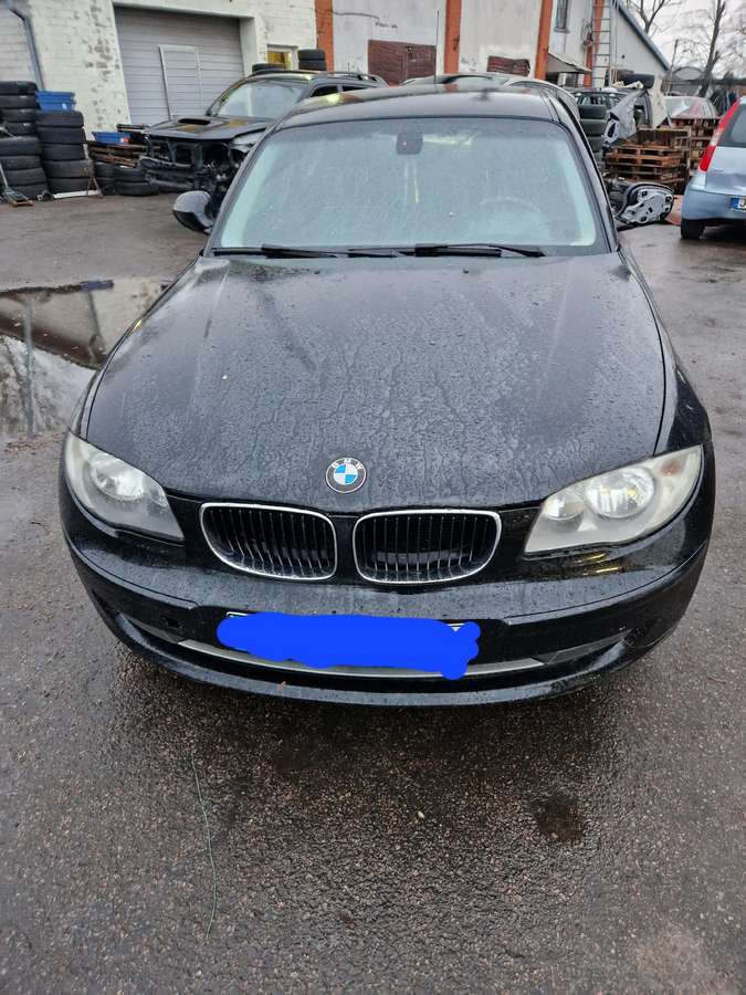 BMW 1 serija