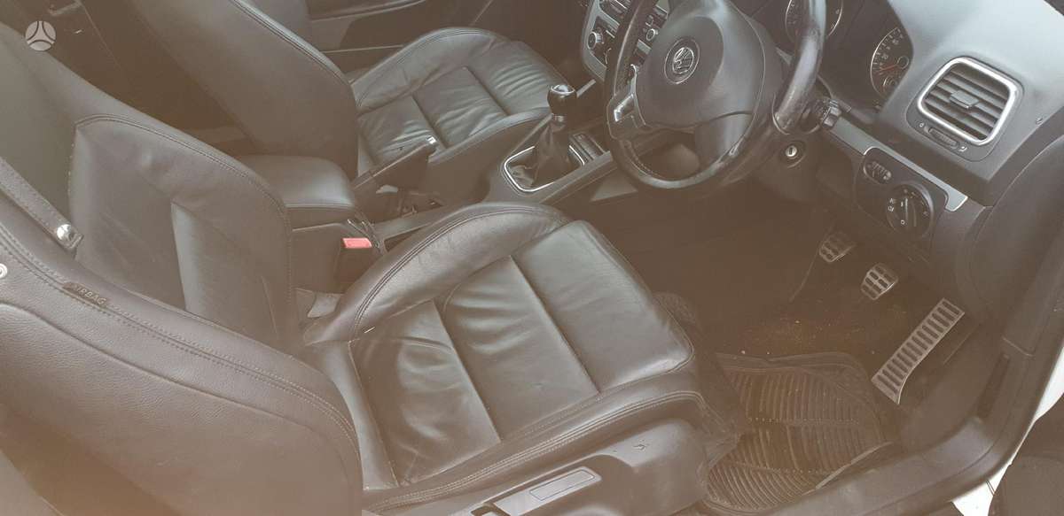 Volkswagen Eos