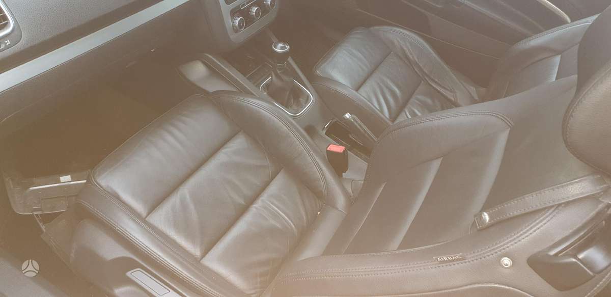 Volkswagen Eos