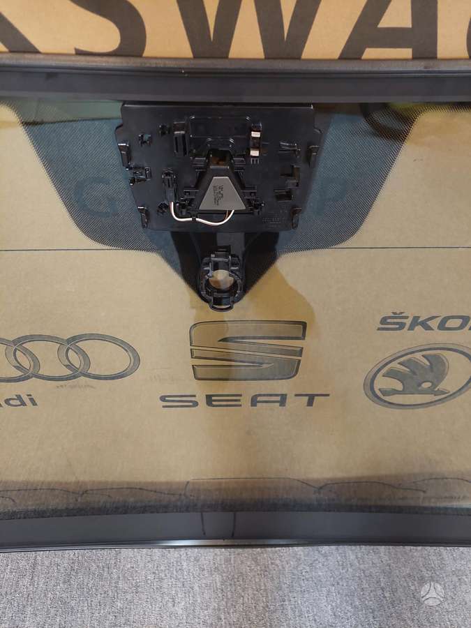 Audi Q7, Nauji originalus stiklai, windows