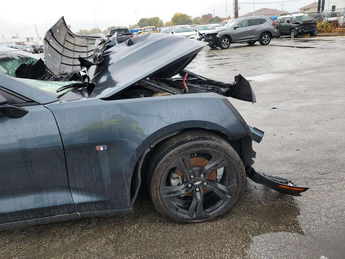 Chevrolet Camaro rezerves daļās