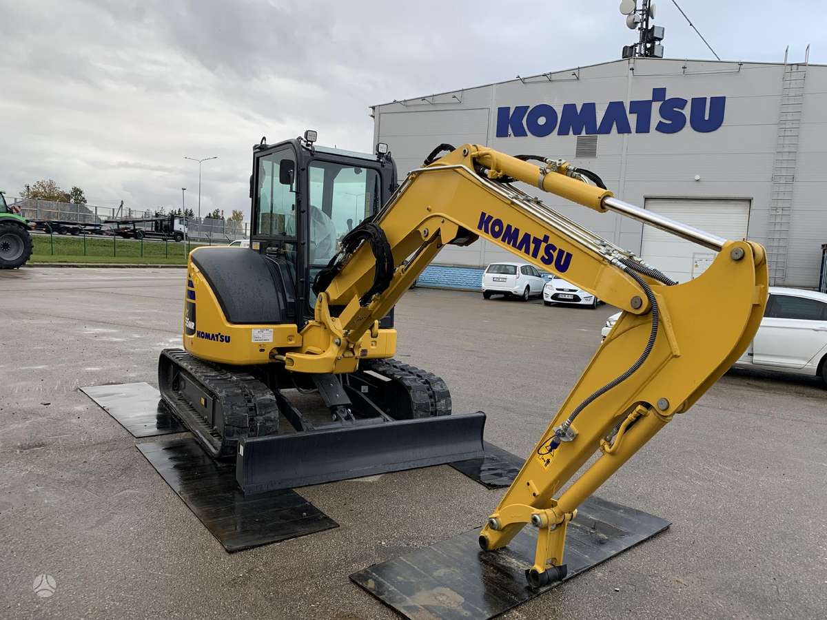 Komatsu PC55, mini ekskavatoriai