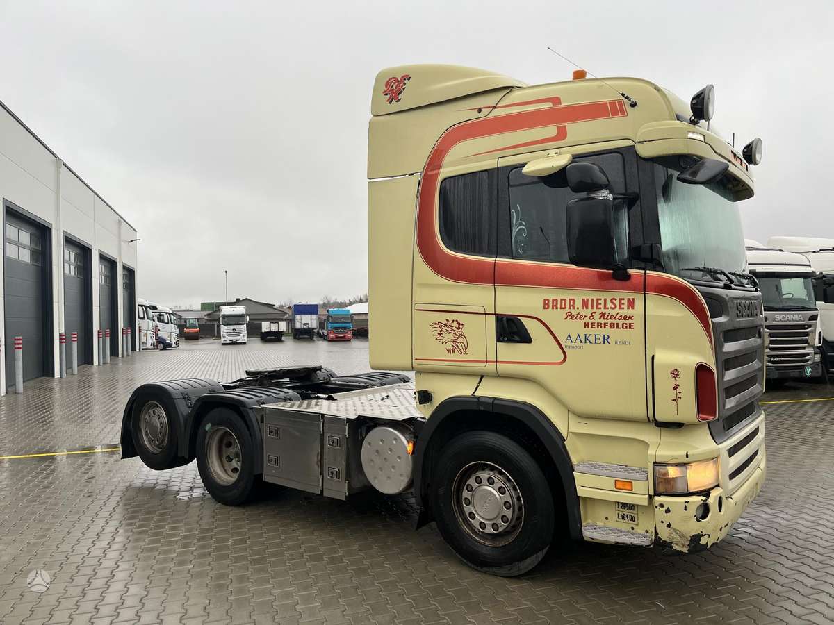 Scania R480 WITH CLUCTH, double sleeper