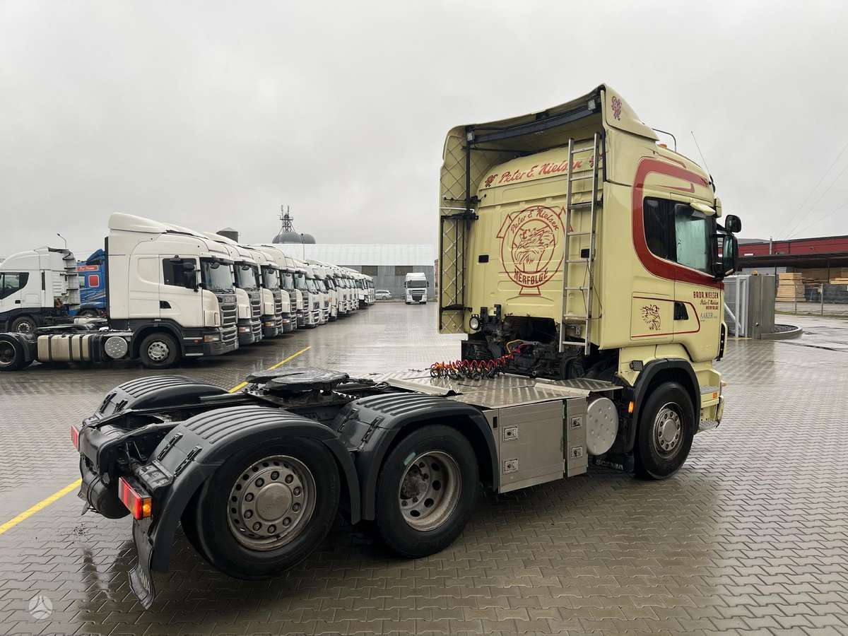Scania R480 WITH CLUCTH, double sleeper