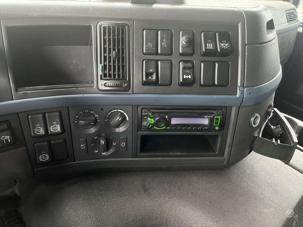 Volvo FM13 400 HIDRAULIC, double sleeper
