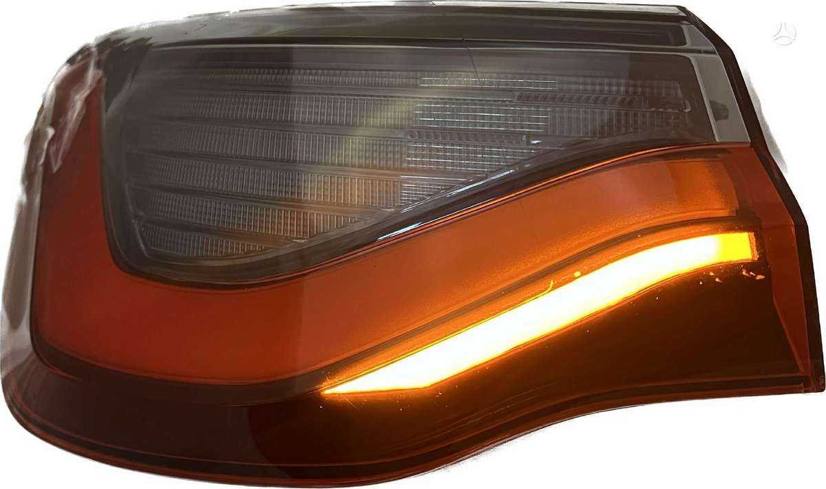 Usa žibintų perdarymas led keitimas
