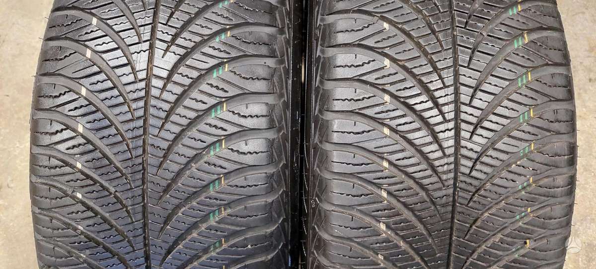 Goodyear, всесезонные 215/55 R17