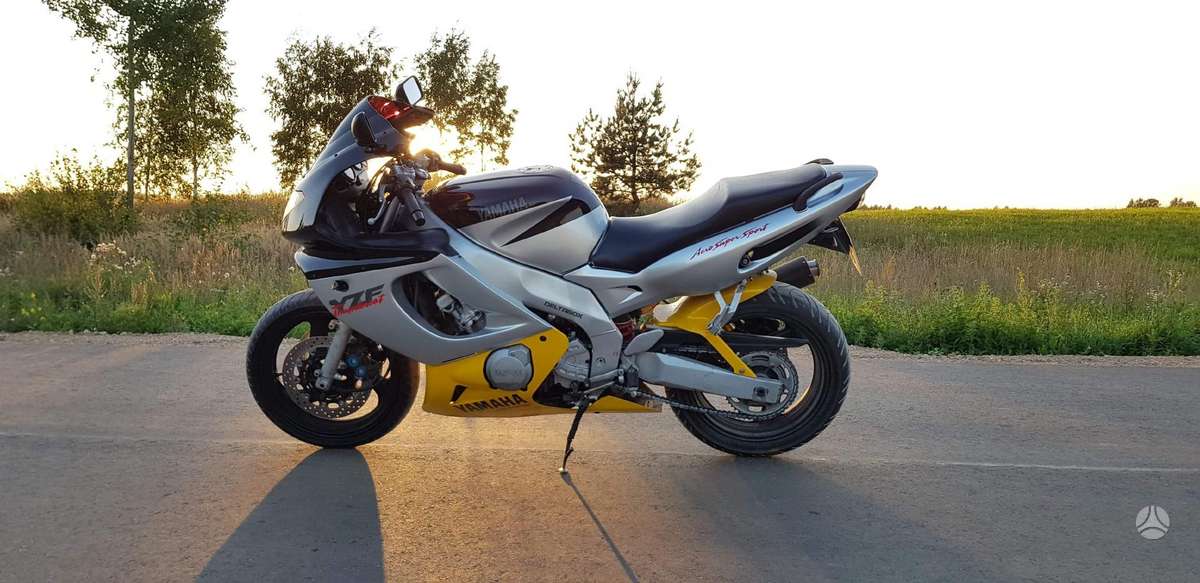 Yamaha YZF, sportiniai / superbikes
