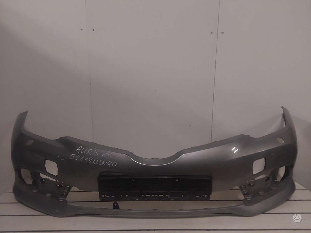 Toyota Auris rezerves daļās