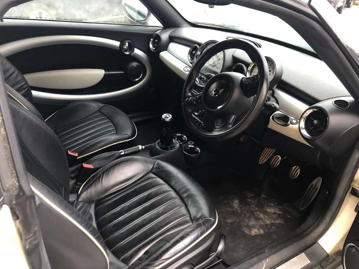 Mini Cooper SD по частям