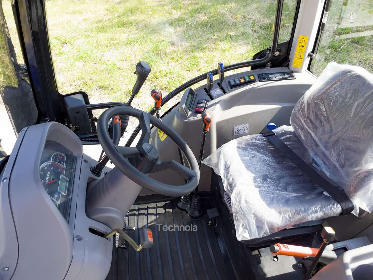 LOVOL M504, tractors