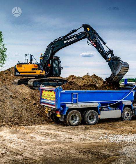 Hyundai HX220AL, excavator
