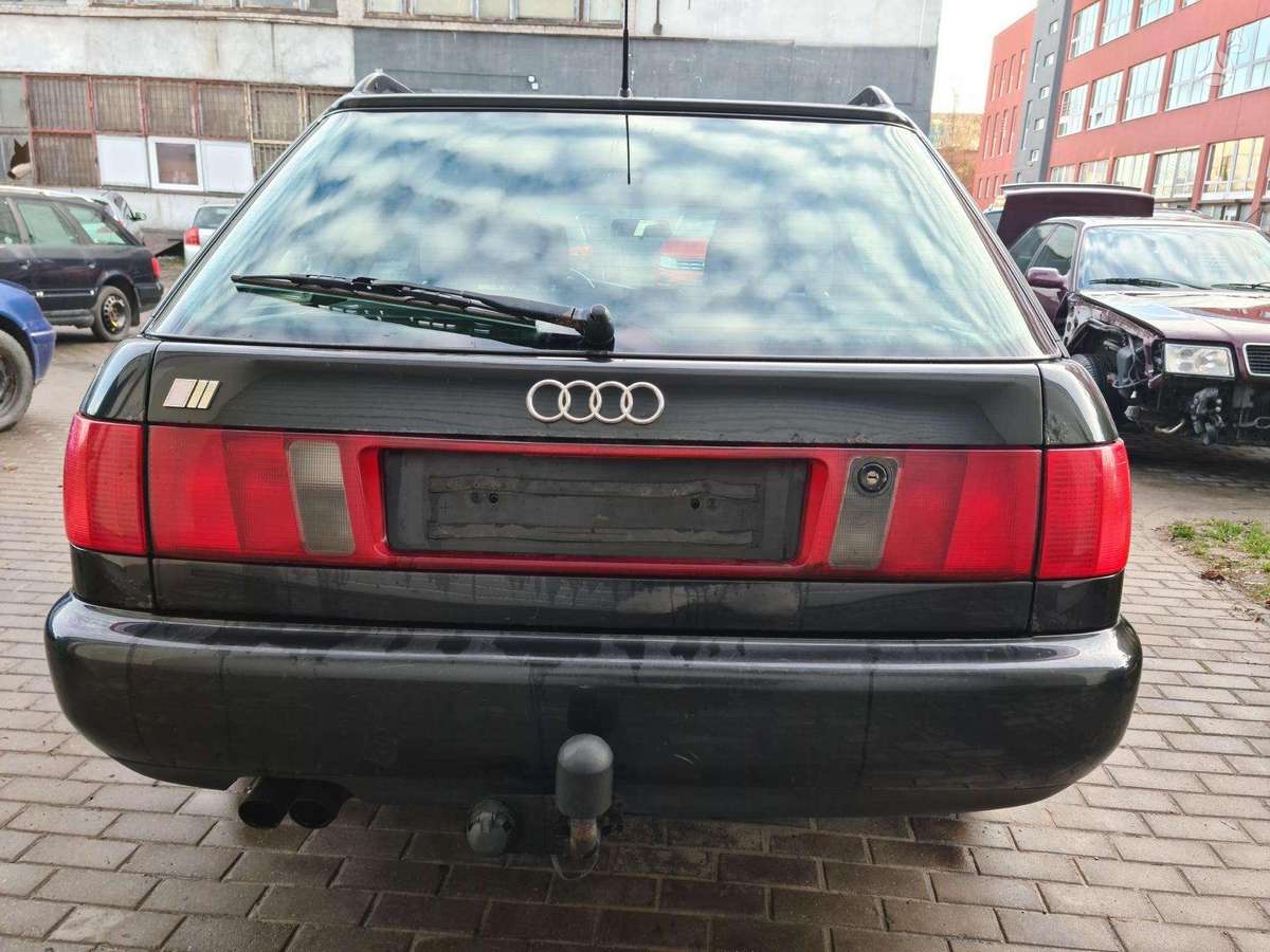 Audi A6, S6 apdaila, salono detalės