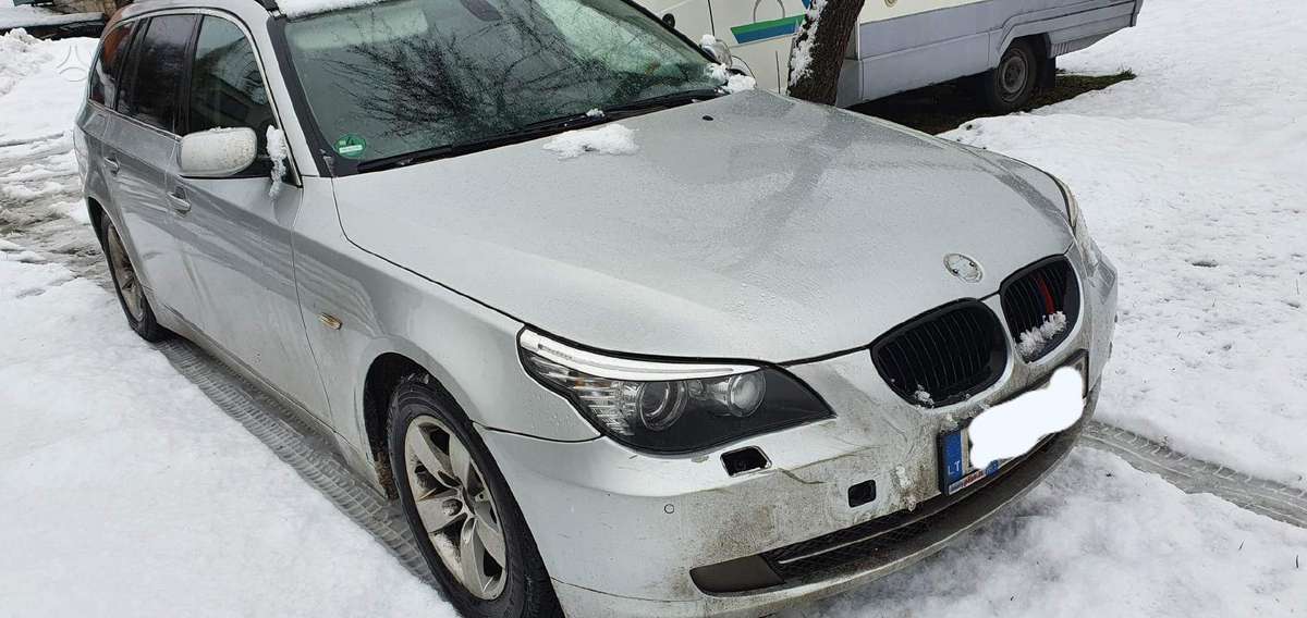 BMW 520 Dalimis