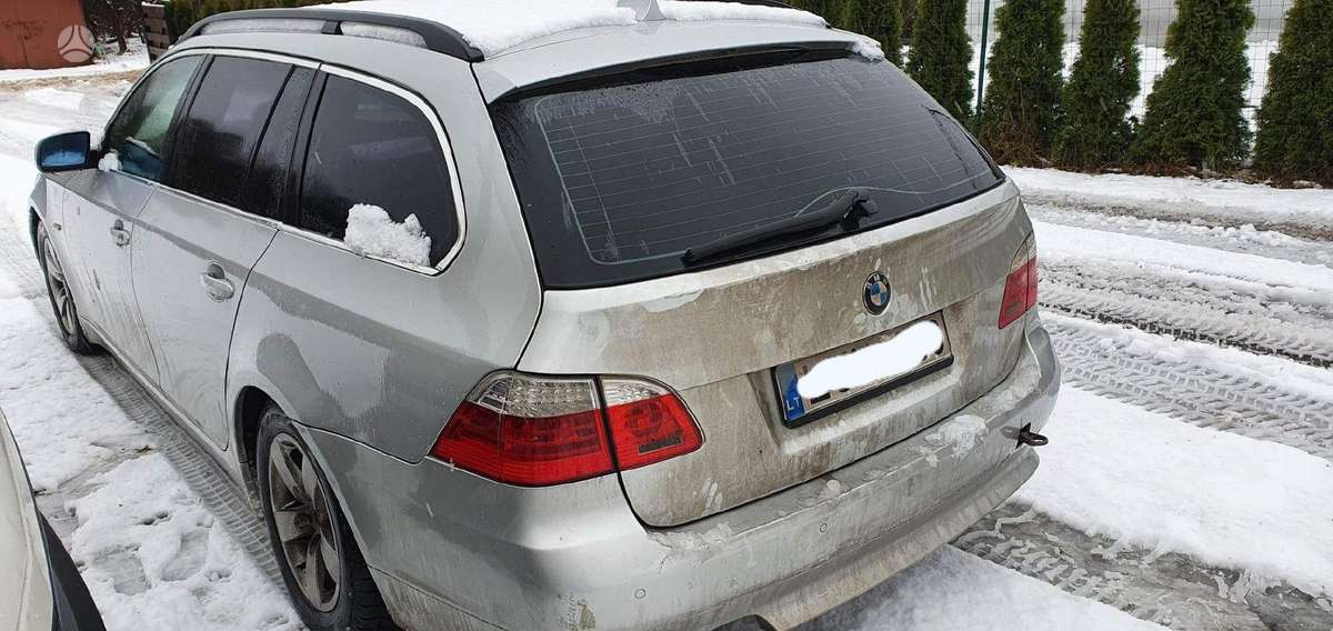 BMW 520 Dalimis