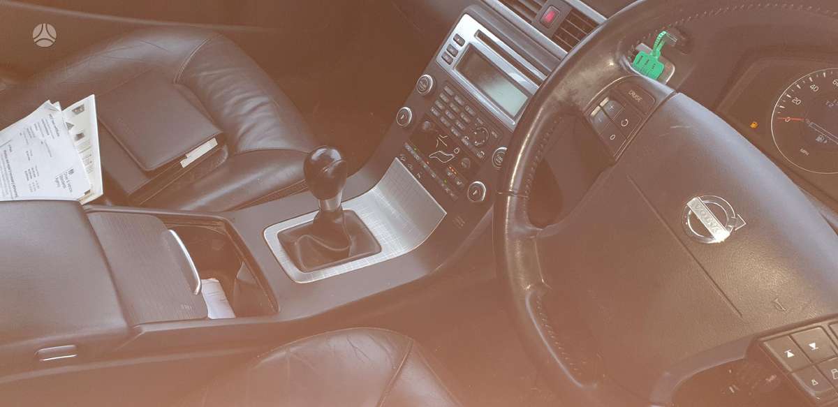 Volvo XC70