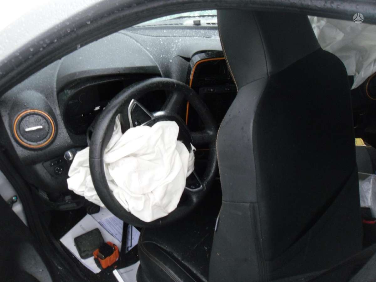 Dacia Spring rezerves daļās
