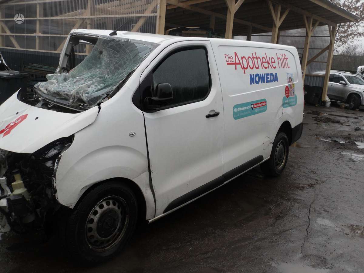 Opel Vivaro по частям