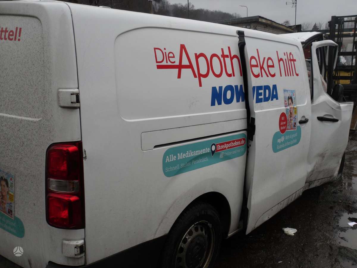 Opel Vivaro по частям