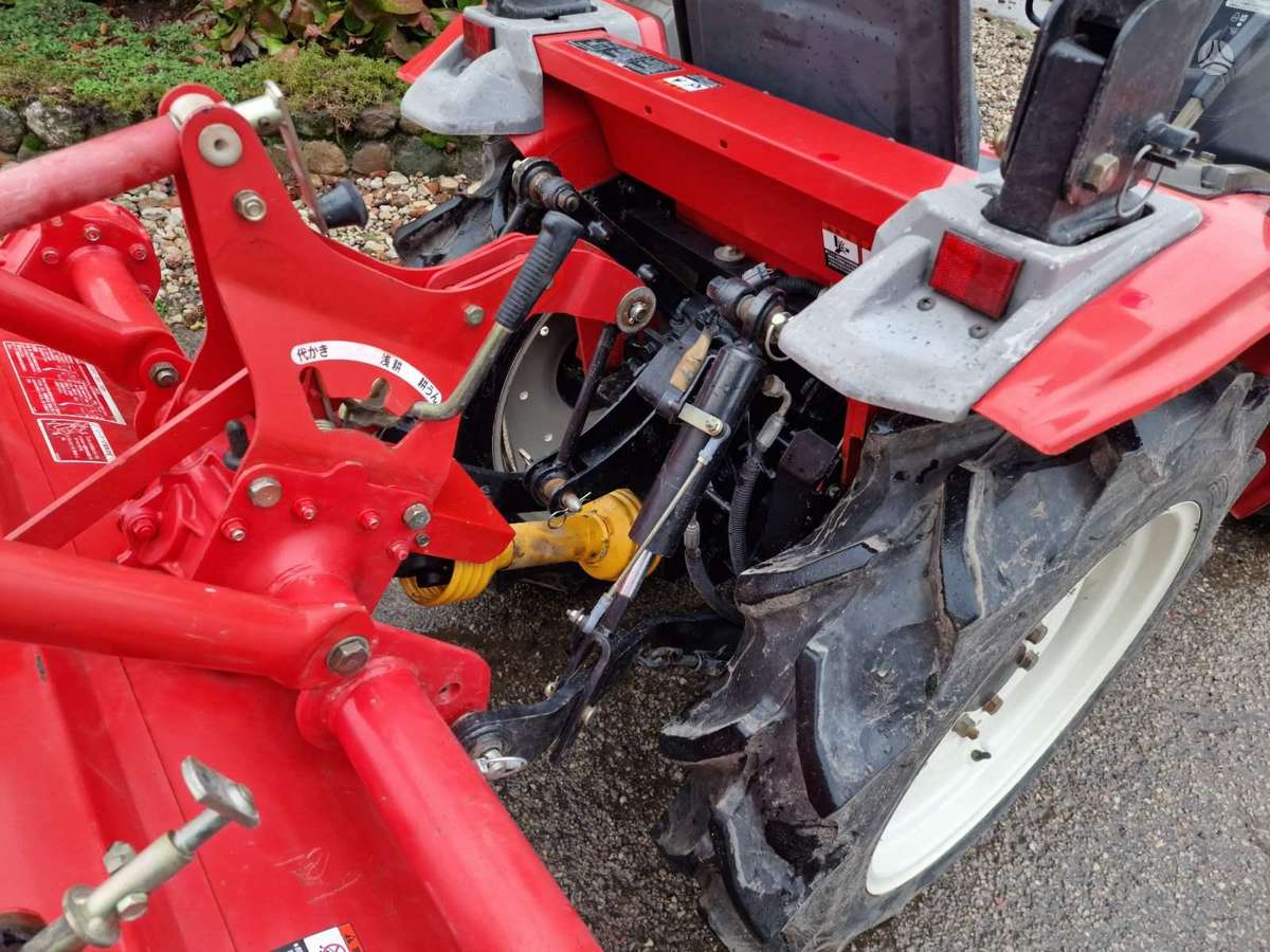 Mitsubishi Gs20, tractors