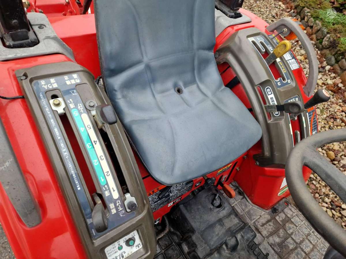 Mitsubishi Gs20, тракторы