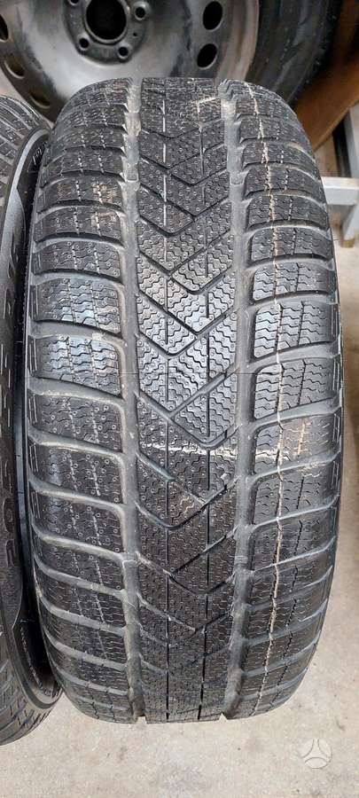 Pirelli, žieminės 205/55 R16