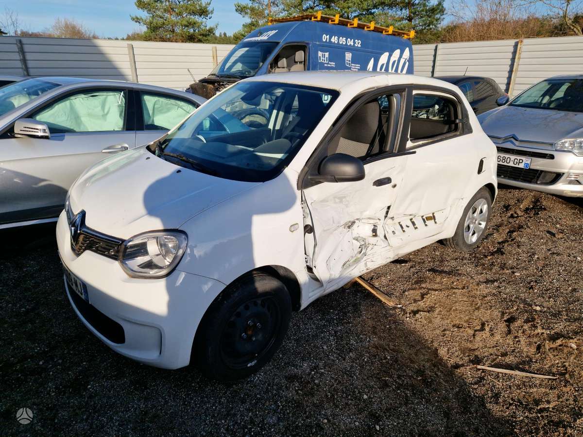Renault Twingo rezerves daļās