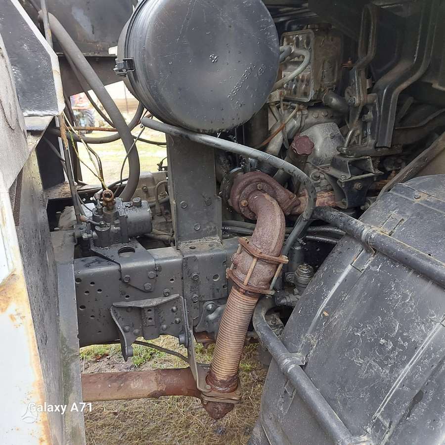 Kamaz 4310, boom lift