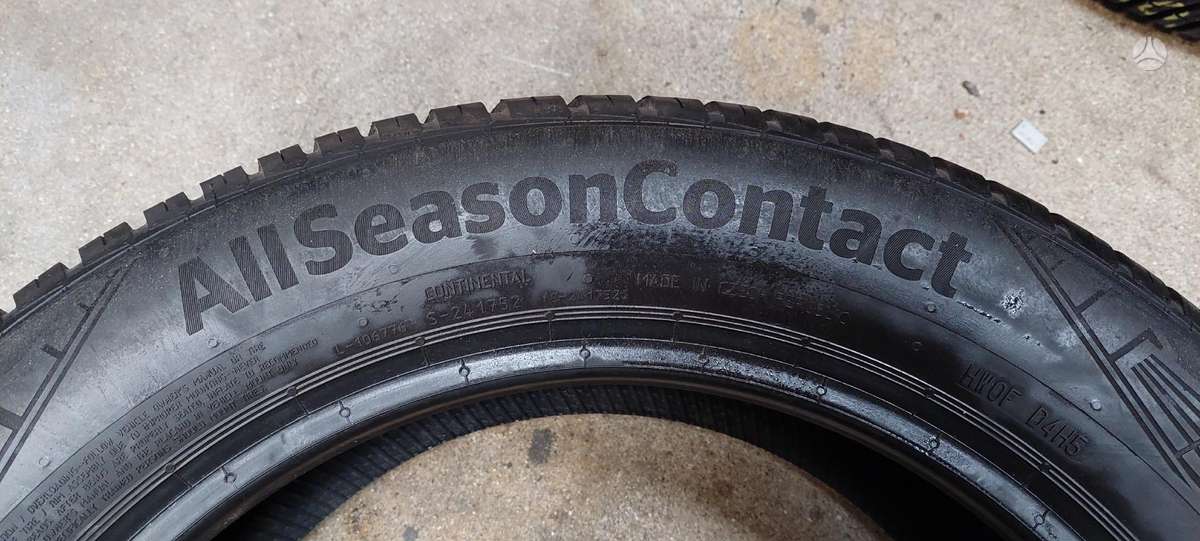 Continental, universalios 205/55 R16