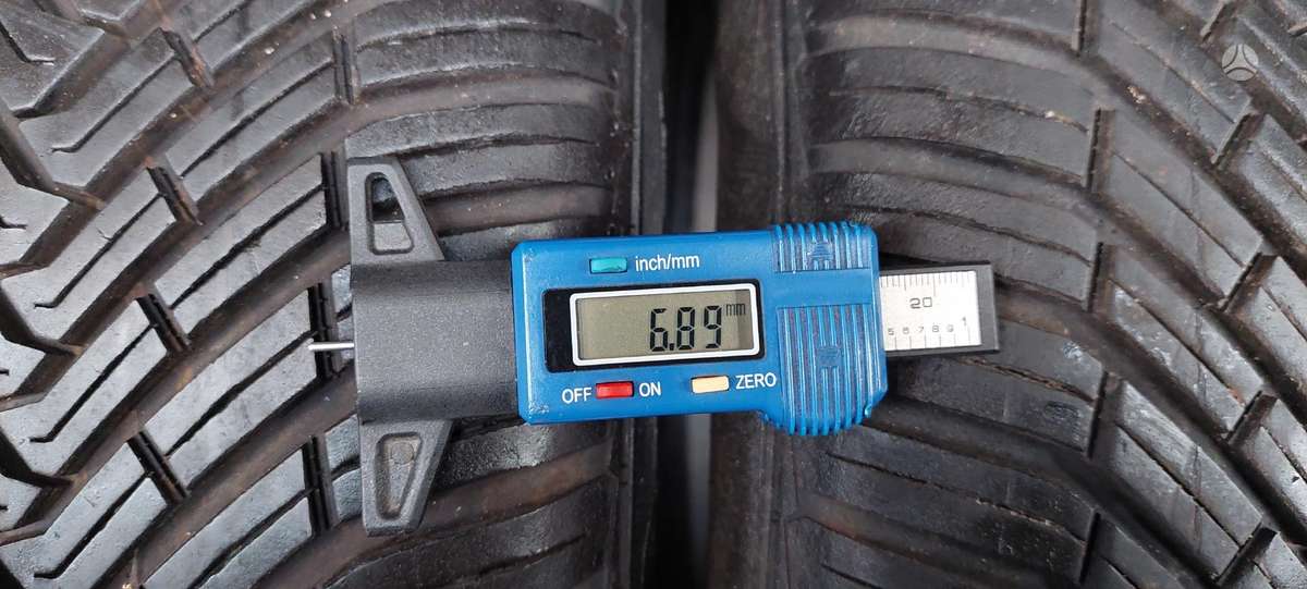 Continental, universalios 205/55 R16
