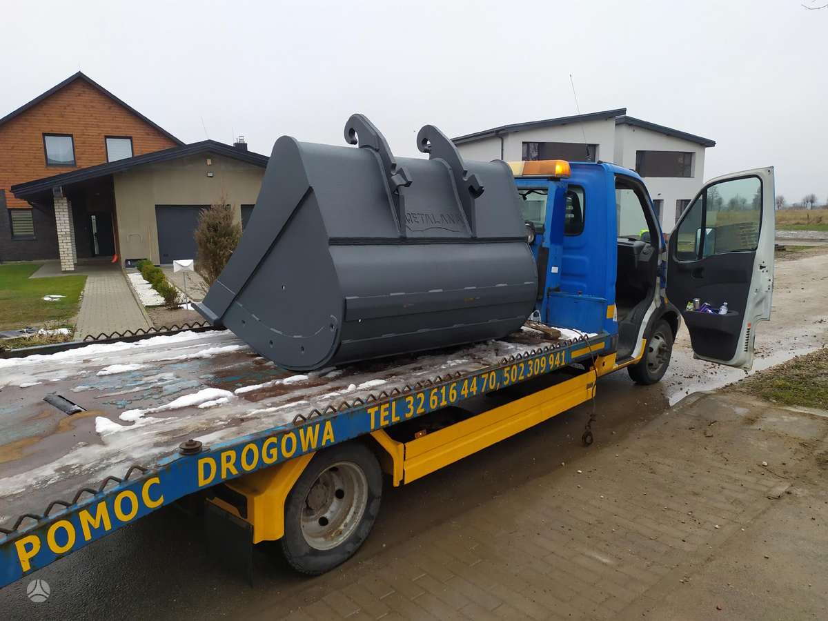 -Kita- 1350 litrų, buckets