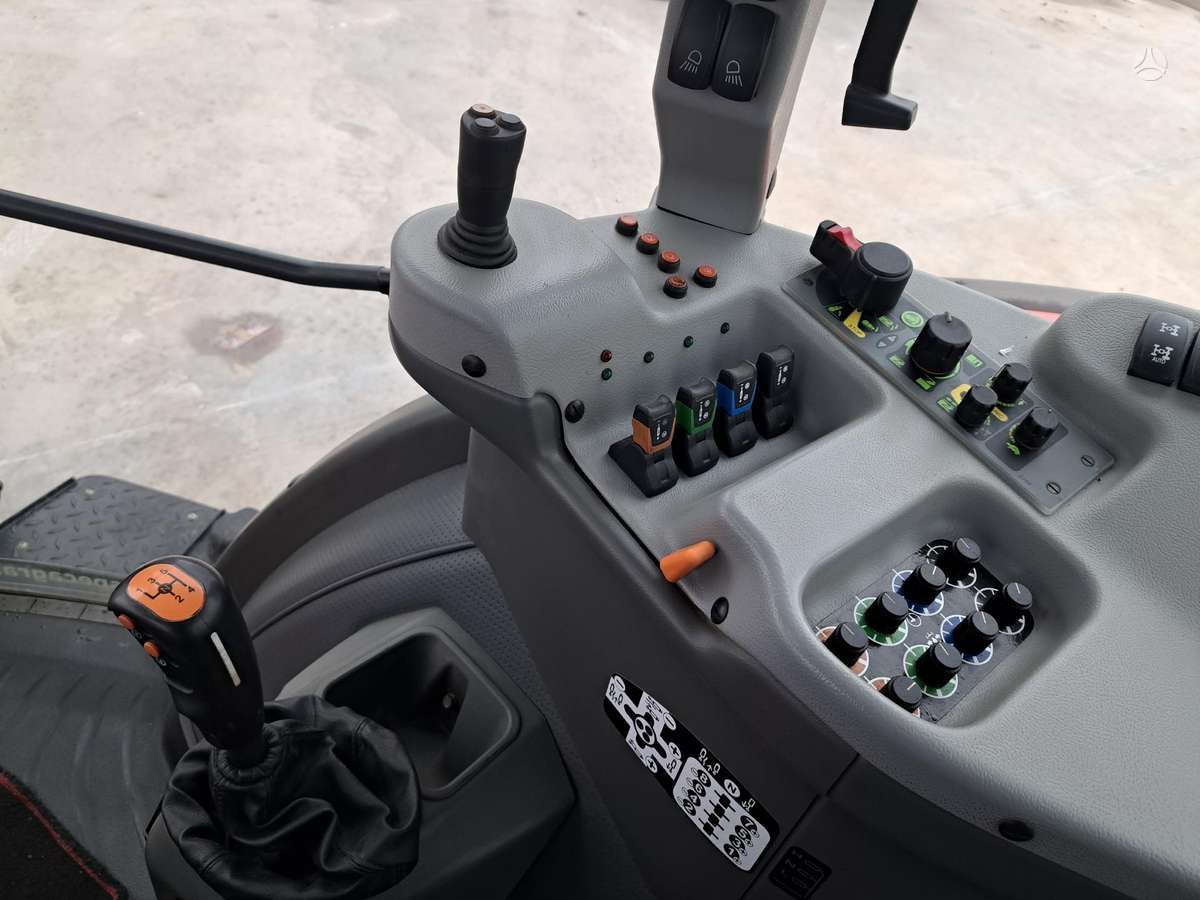 Zetor Crystal HD 170, traktoriai