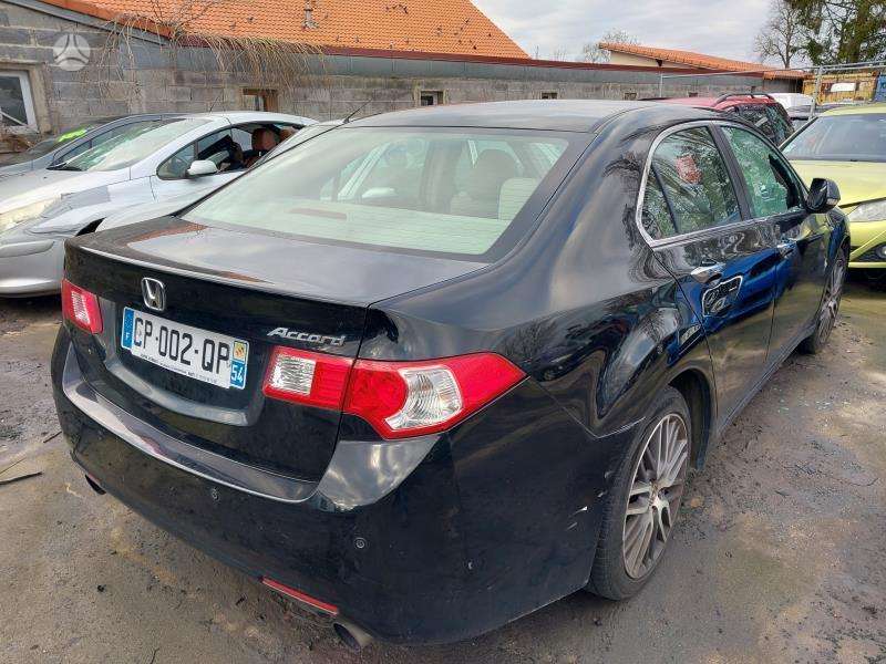 Honda Accord rezerves daļās