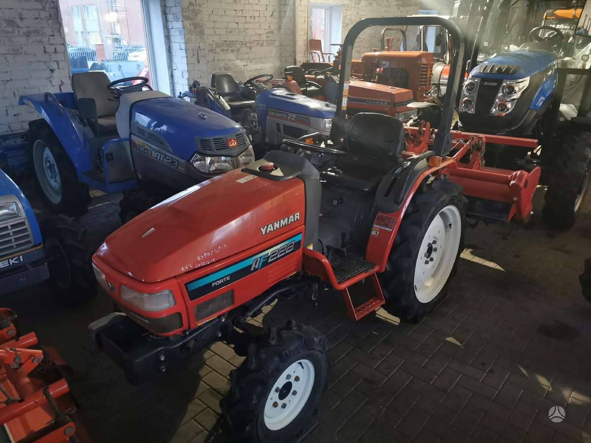 Yanmar AF222, traktori