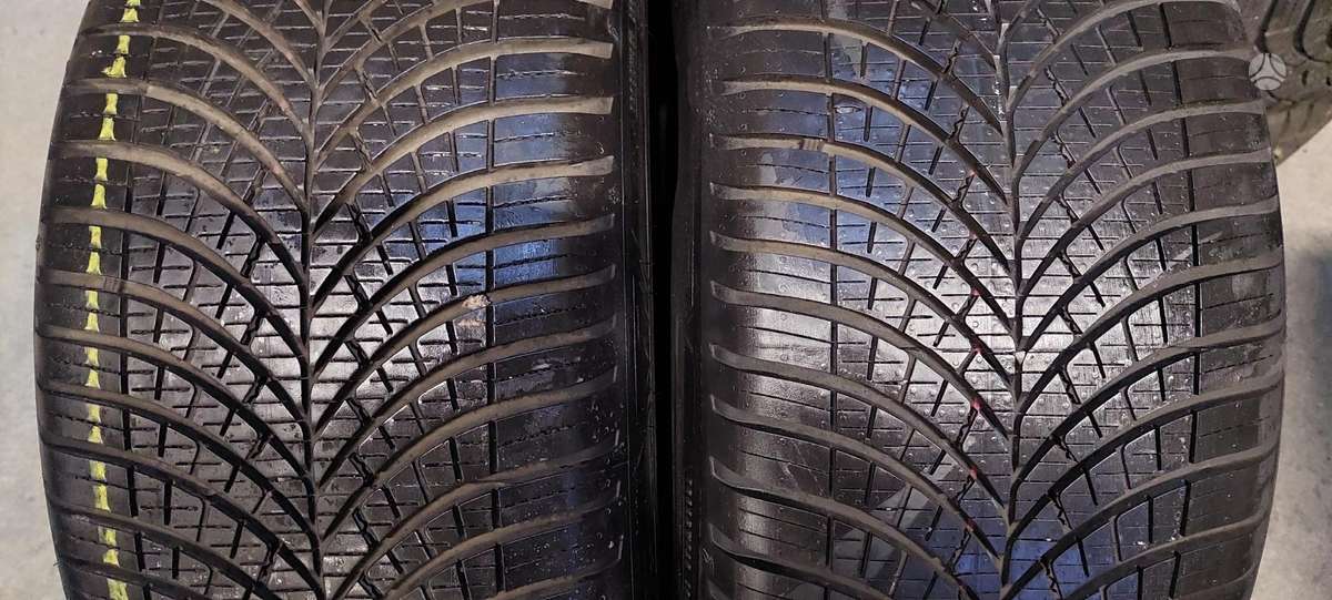 Goodyear, всесезонные 225/40 R18