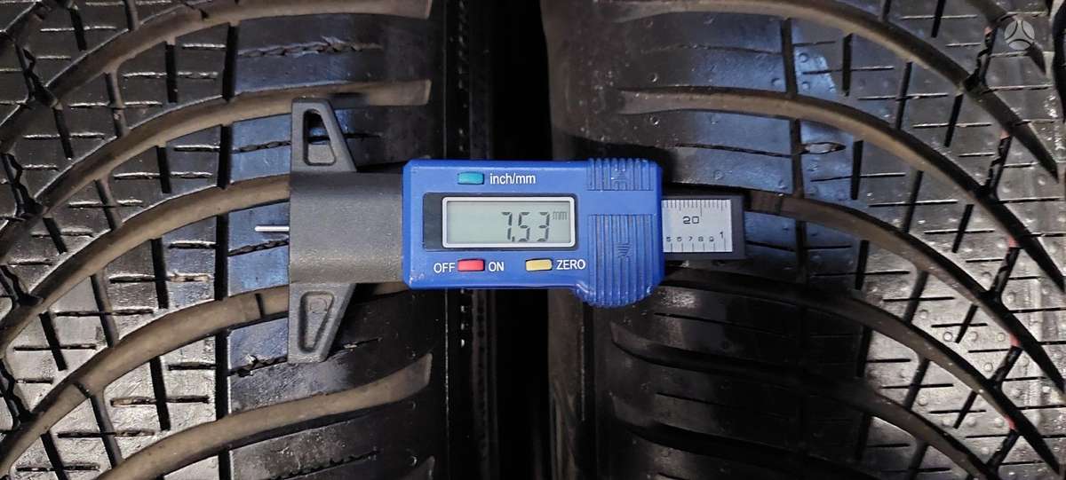 Goodyear, universalios 225/40 R18