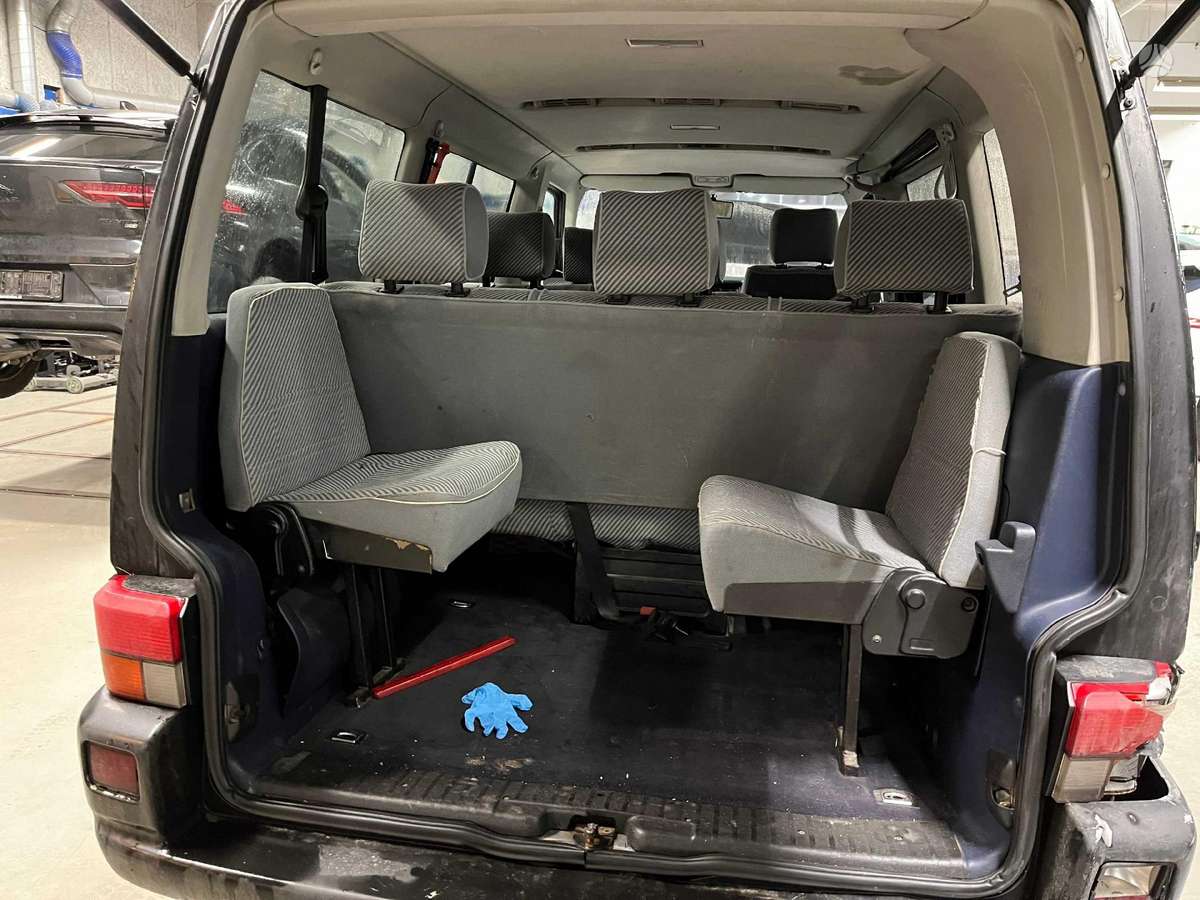 Volkswagen Caravelle