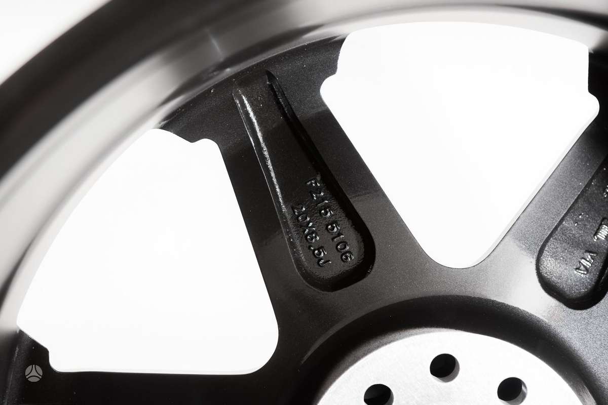 Volkswagen, light alloy, R20