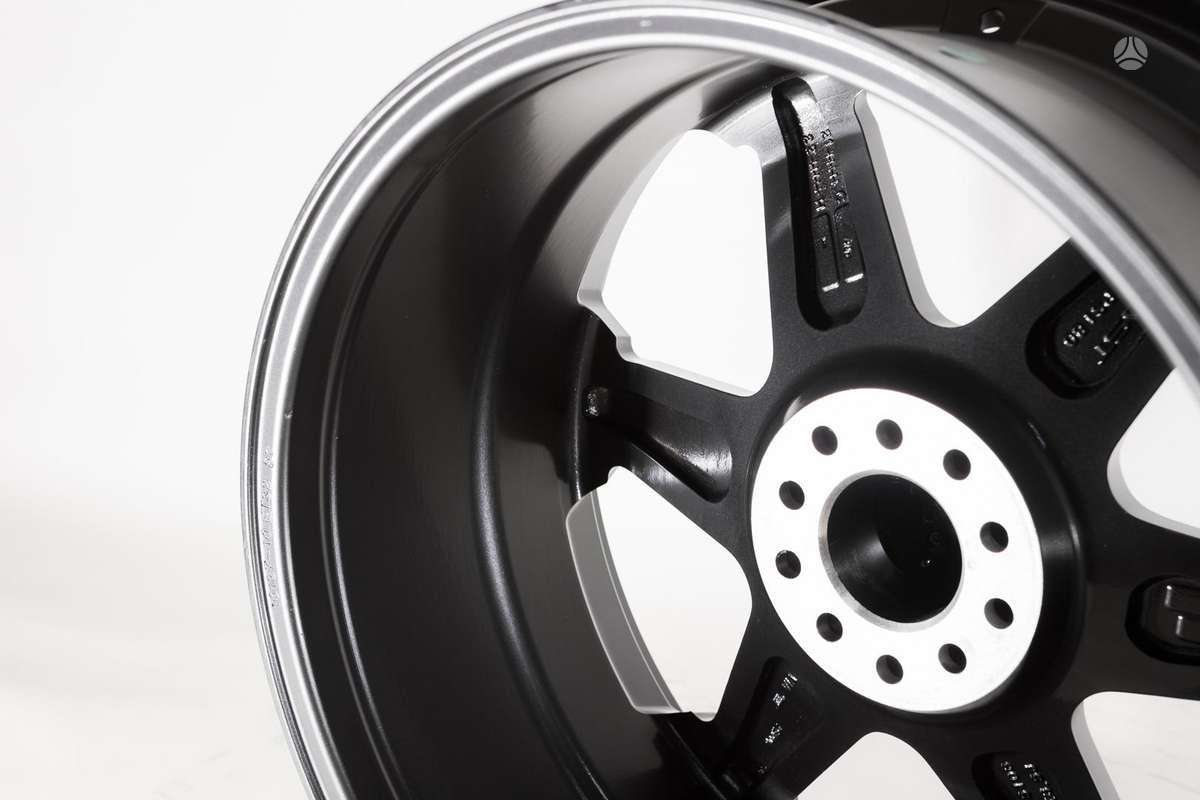 Volkswagen, light alloy, R20