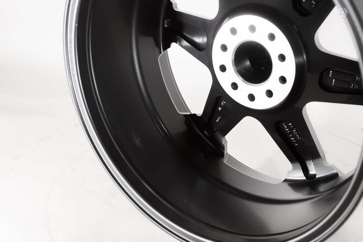 Volkswagen, light alloy, R20