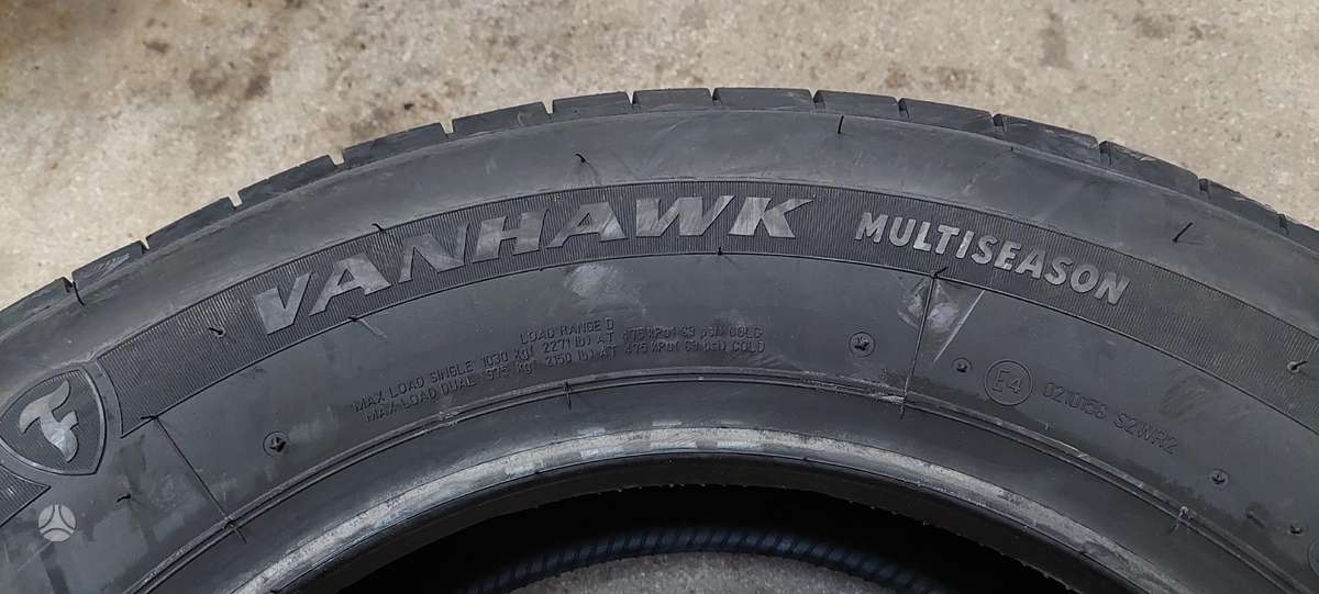 Firestone, all-season 215/65 R16
