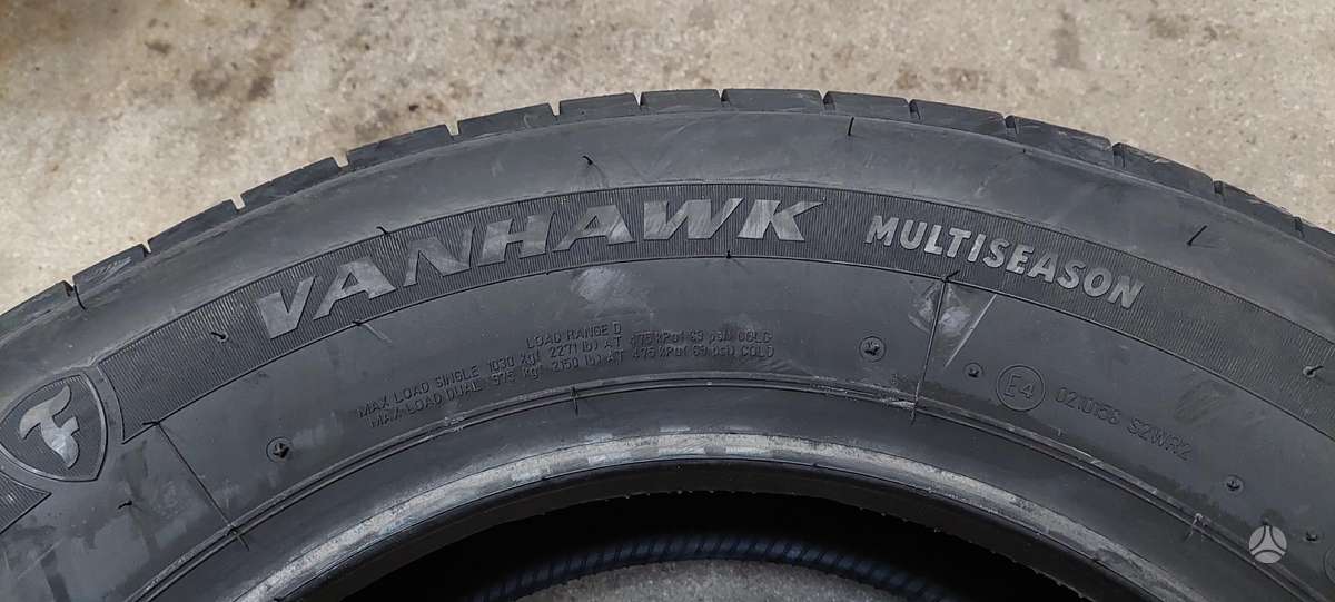 Firestone, vissezonas 215/65 R16