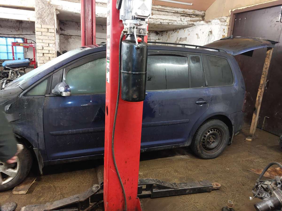 Volkswagen Touran