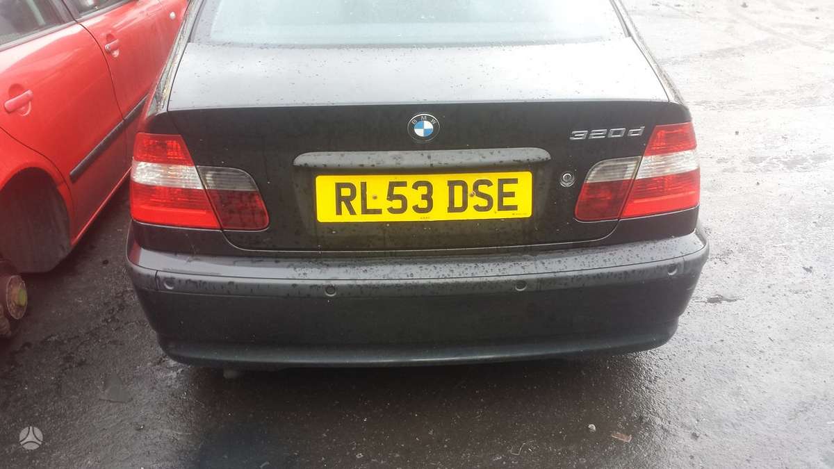 BMW 320