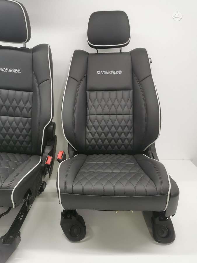 Dodge Durango консоль, сиденья, обивка крыши