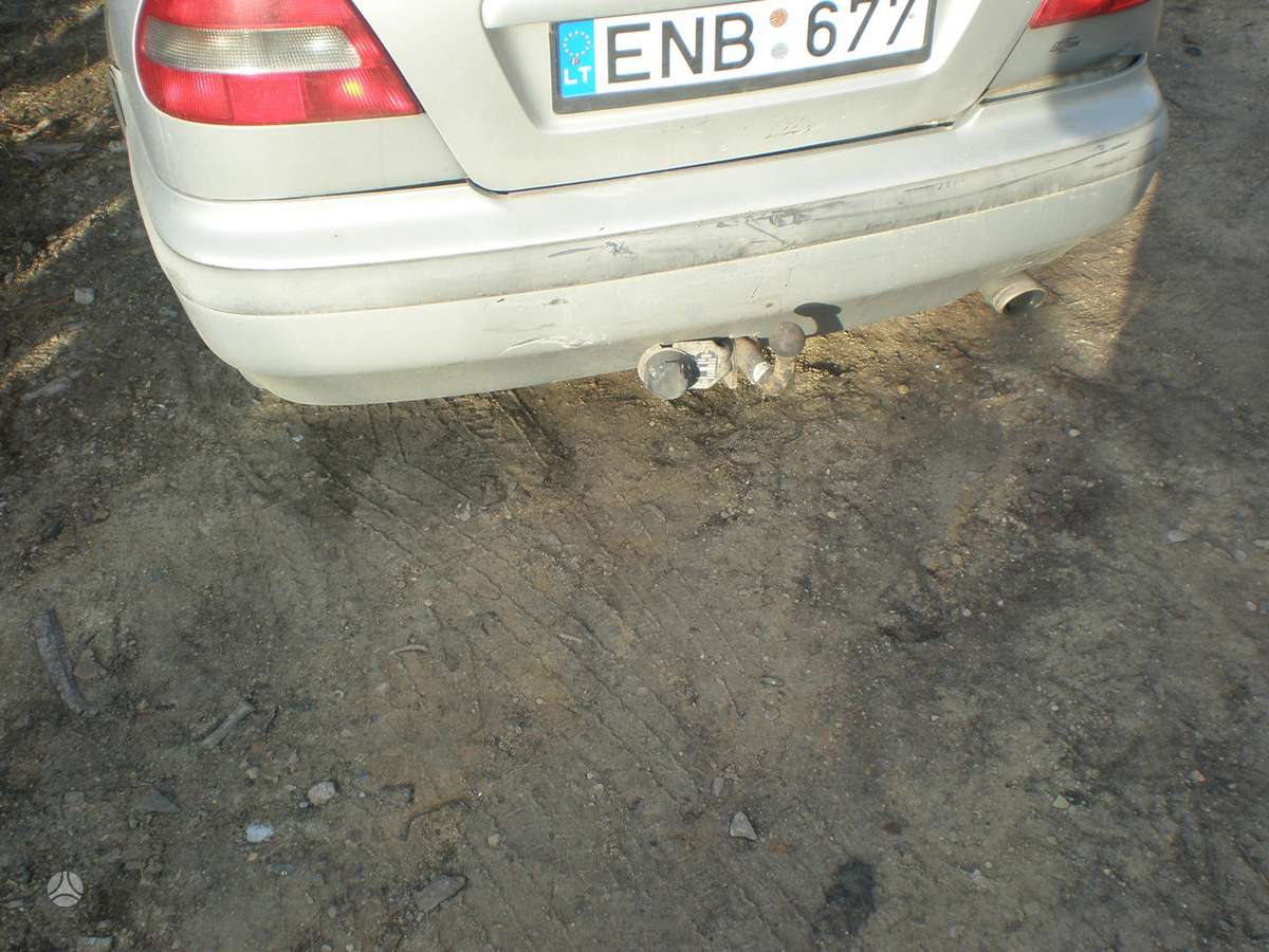 Volvo S40 dalimis. B42045 b41849