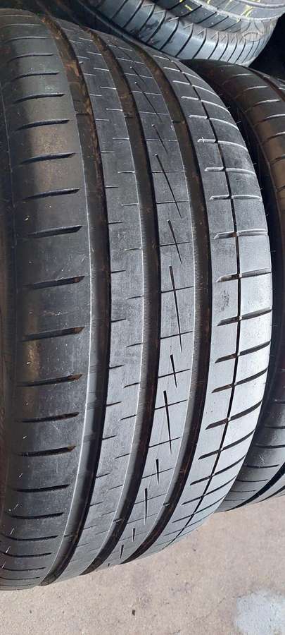 Vredestein, vasarinės 275/45 R20